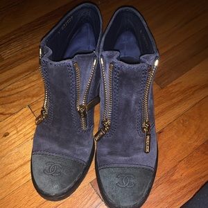 Chanel booties SOLD IN TRADESY 😍